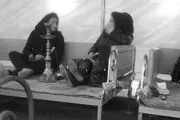 زنان در قهوه خانه ها چه می کنند؟