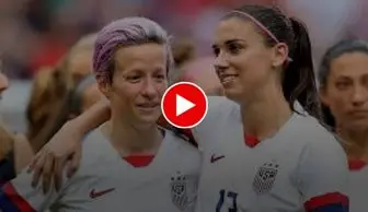فیلم خودداری زنان فوتبال آمریکا از خواندن سرود ملی آمریکا
