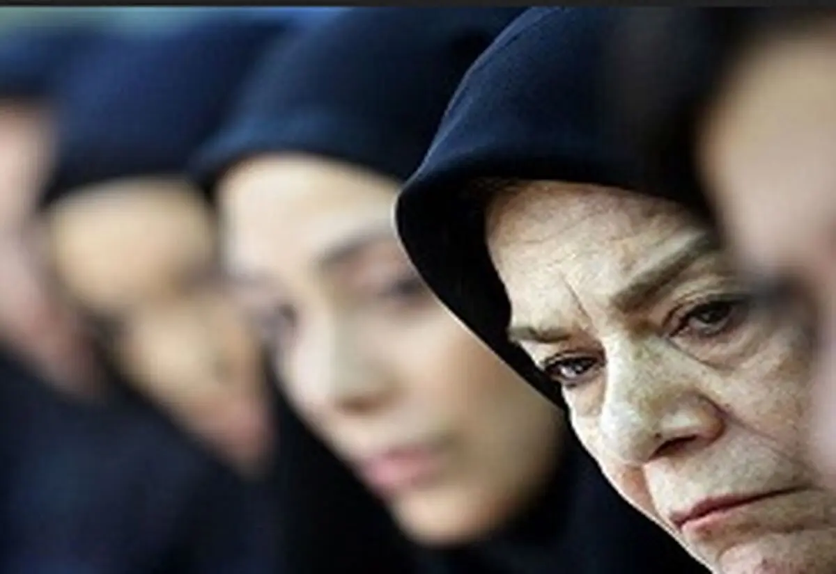 خانم بازیگر: چرا من باید بیکار باشم؟!