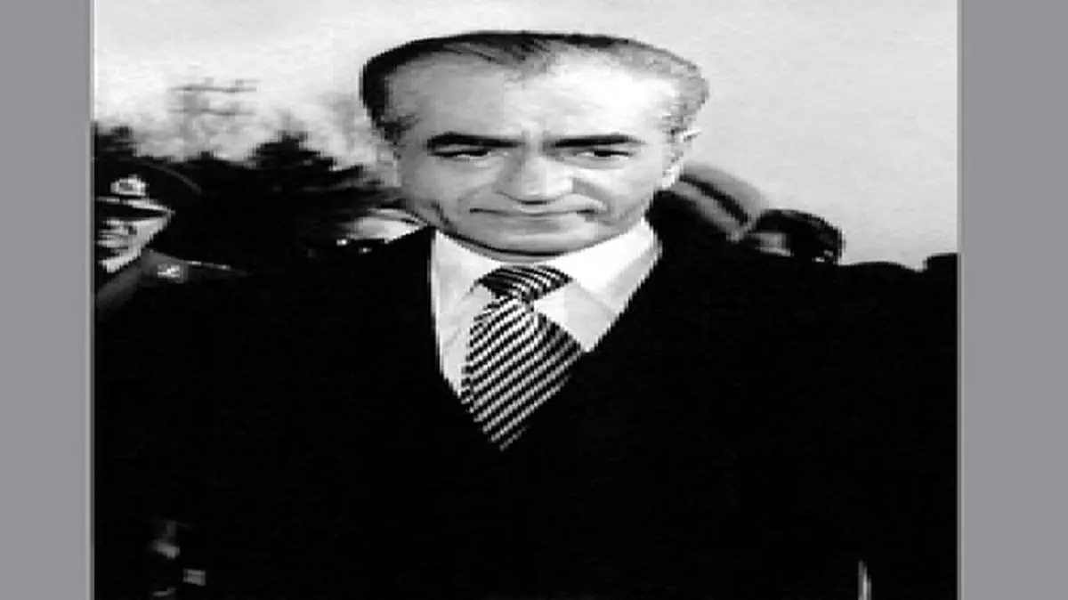 واکاوی ابعاد فرار شاه از ایران