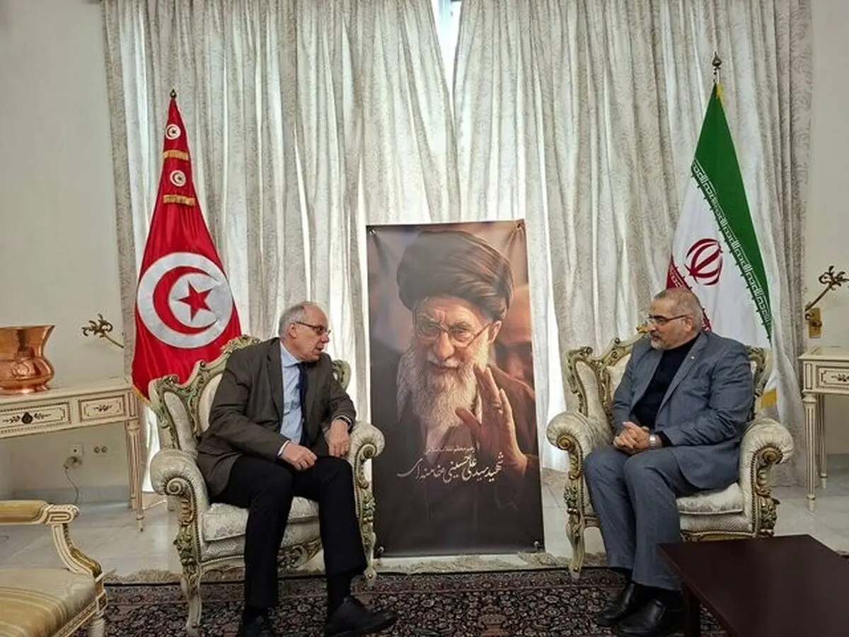 دفتر تسلیت شهادت مقام معظم رهبری در سفارت کشورمان در تونس باز شد+ عکس