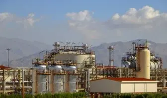 ۸ قرارداد با حضور وزیر نفت با شرکت‌های ایرانی امضا شد
