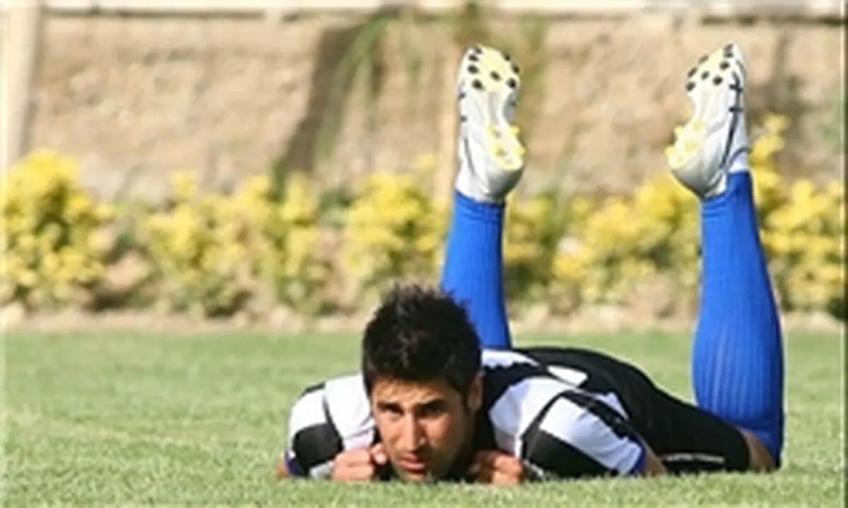 حذف رحمتی، بائو و بیک‌زاده از فهرست استقلال