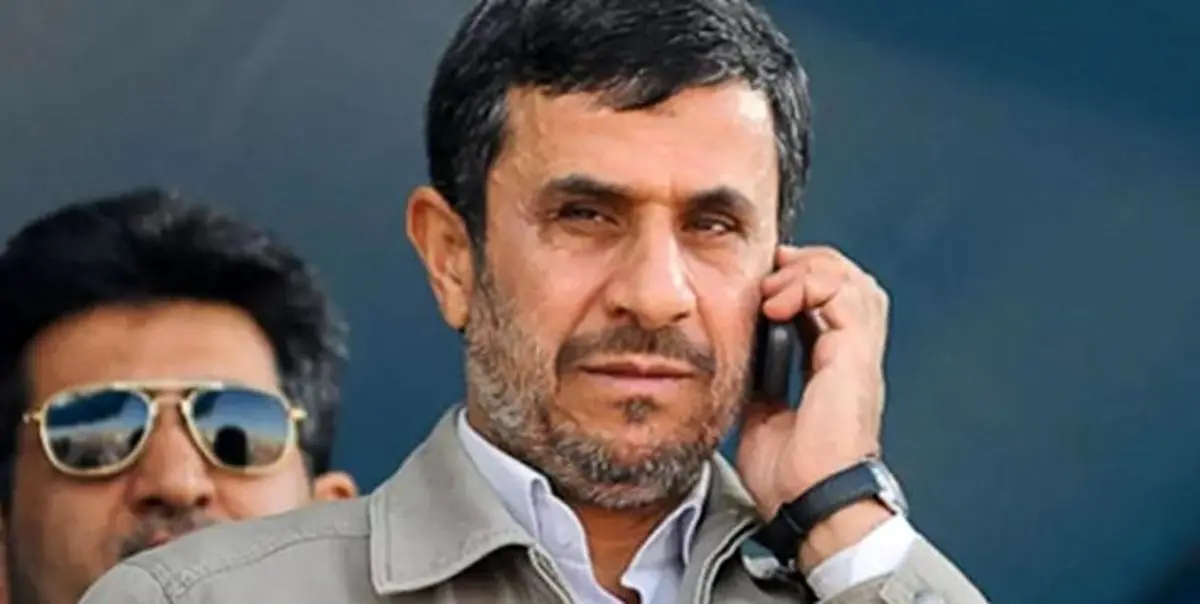 احمدینژاد همچنان در فرودگاه امام خمینی (ره)