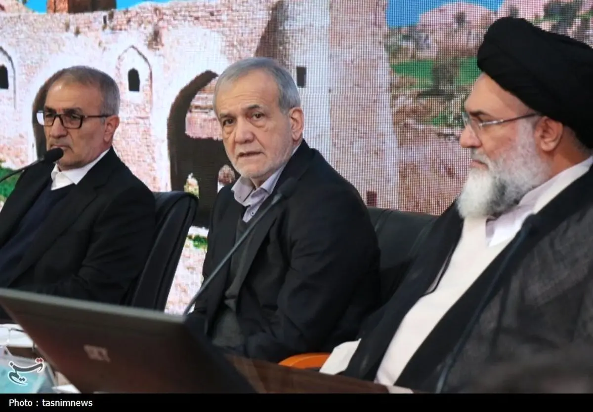 پزشکیان: هیچ طرح آبی بدون نظر دانشگاه‌ها اجرا نمی‌شود / تصمیم عجولانه یعنی تخریب محیط‌زیست