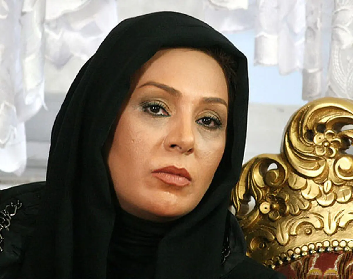 «نسرین مقانلو» در کنار پسرش روی تخت بیمارستان/ عکس