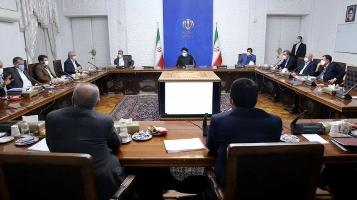 رئیسی دستگاه‌های اجرایی را به پرداخت فوری عیدی بازنشستگان ملزم کرد