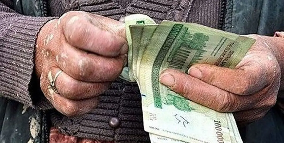 احتمال افزایش پلکانی حقوق‌ها در سال آینده با مصوبه مجلس