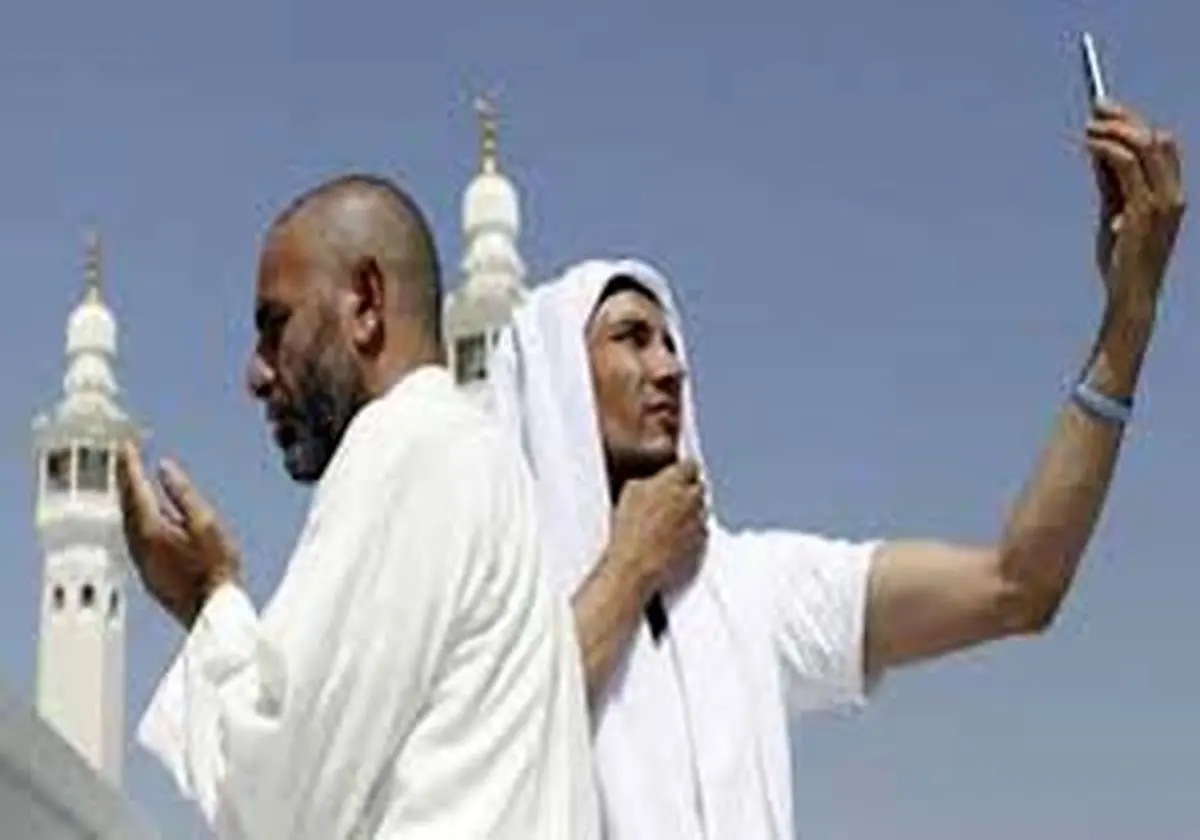 سلفی گرفتن در مسجدالحرام؛ حرام شد!