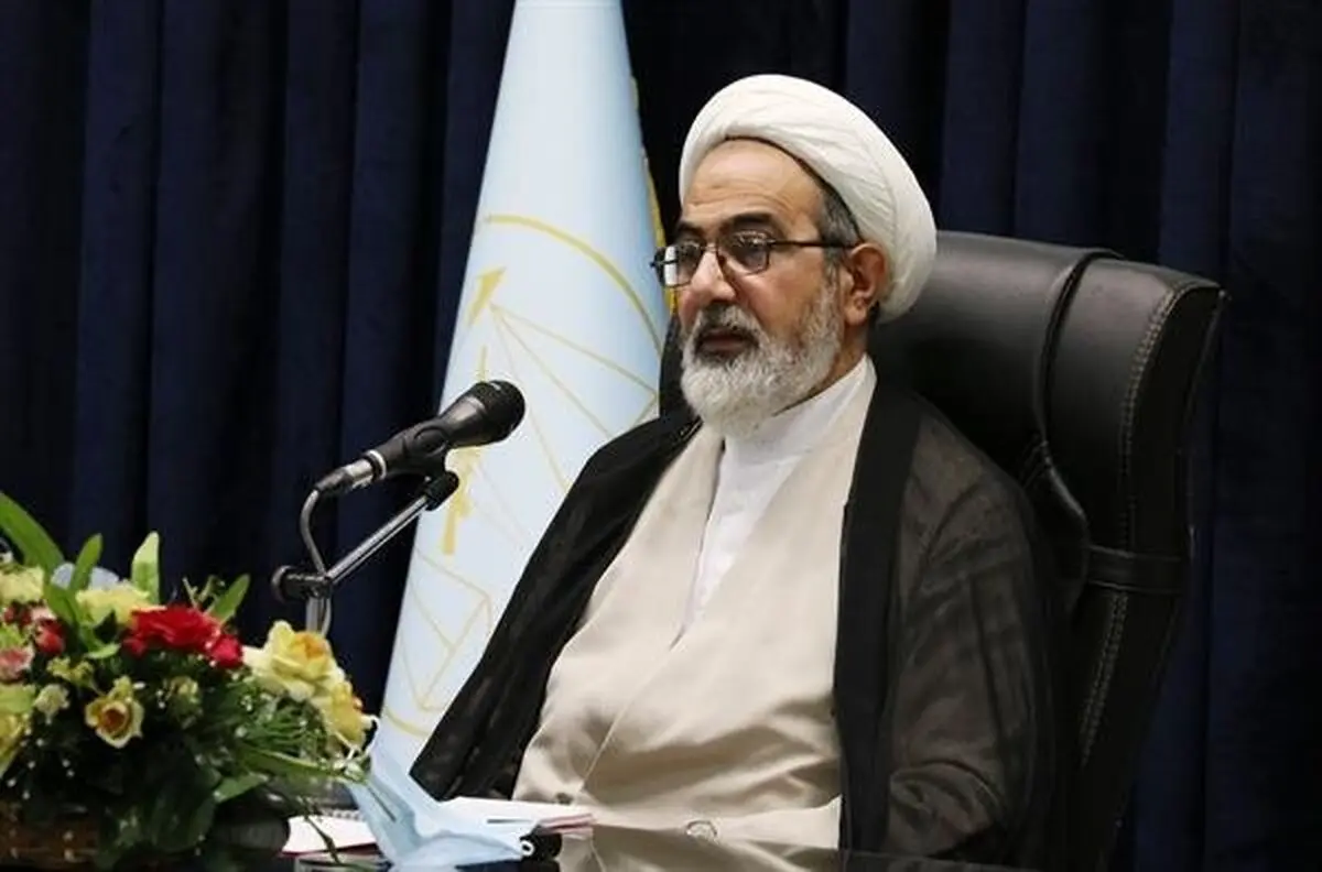 فیلم تخریب موتور سیکلت‌های مردم توسط پلیس "صحنه‌سازی" است
