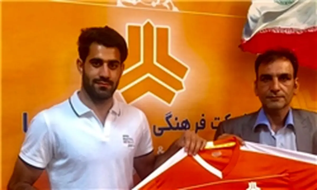 بازیکن استقلال شاگرد علی دایی شد