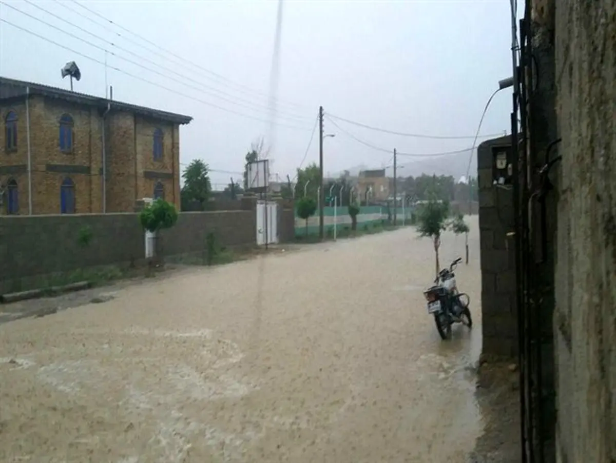 جاری شدن سیل در روستاهای شرقی گلستان