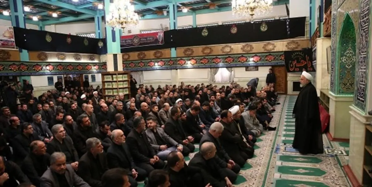 حضور روحانی در جمع عزاداران حسینی در مسجد سلمان فارسی نهاد ریاست جمهوری