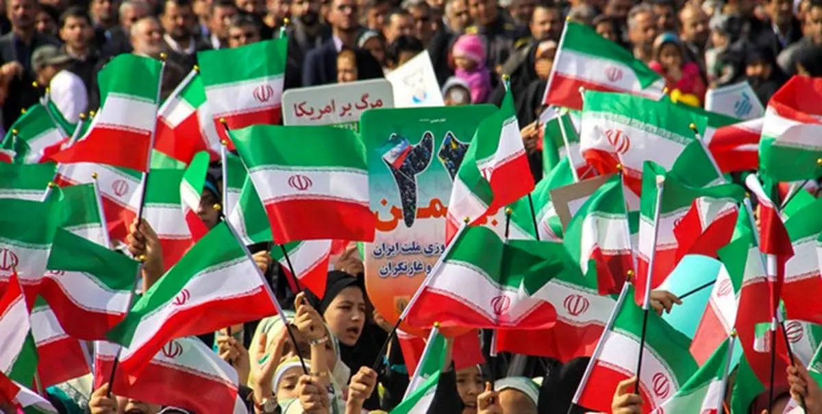 راهپیمایی چهلمین سالگرد پیروزی انقلاب دقایقی دیگر رسما آغاز میشود