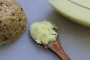 با این روغن پرخاصیت دردهایتان را درمان کنید