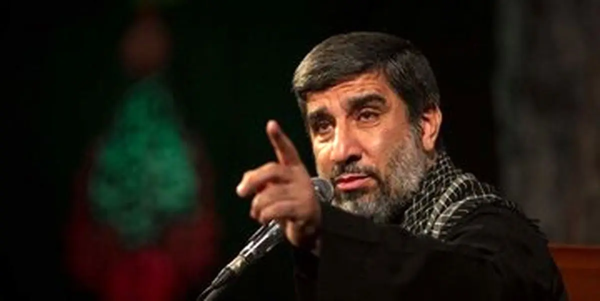 مهدی سلحشور در حسینیه حضرت زینب (س) مرثیه خوانی می کند