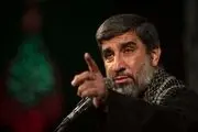 مهدی سلحشور در حسینیه حضرت زینب (س) مرثیه خوانی می کند