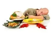 چرا بعد از غذا احساس خواب آلودگی می‌کنیم؟