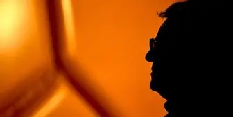 واکنش مدیربرنامه معروف به شایعه مرگش+ عکس