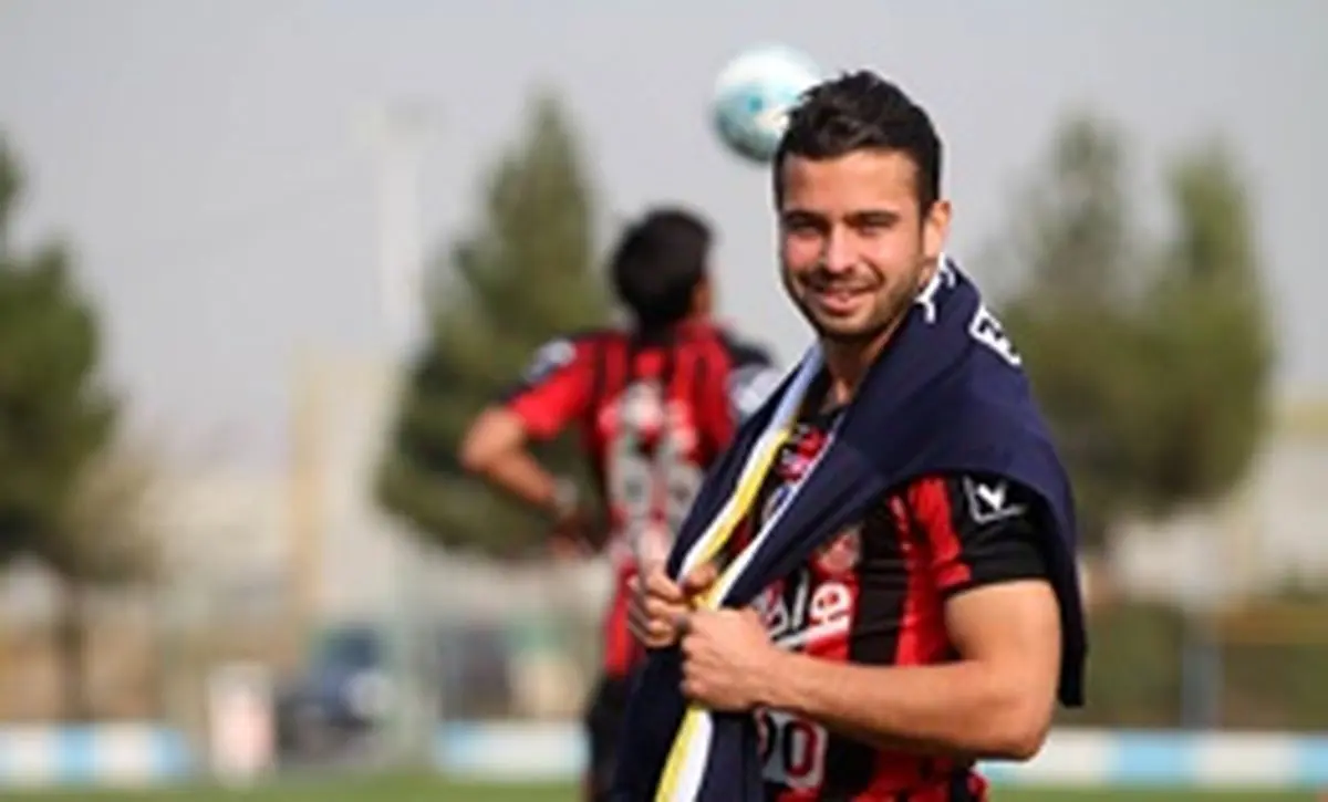 سروش پول تراکتور را به پرسپولیس ترجیح می دهد؟