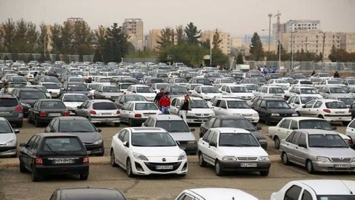 
قیمت خودرو در بازار آزاد در ۱۷ دی ۱۴۰۰
