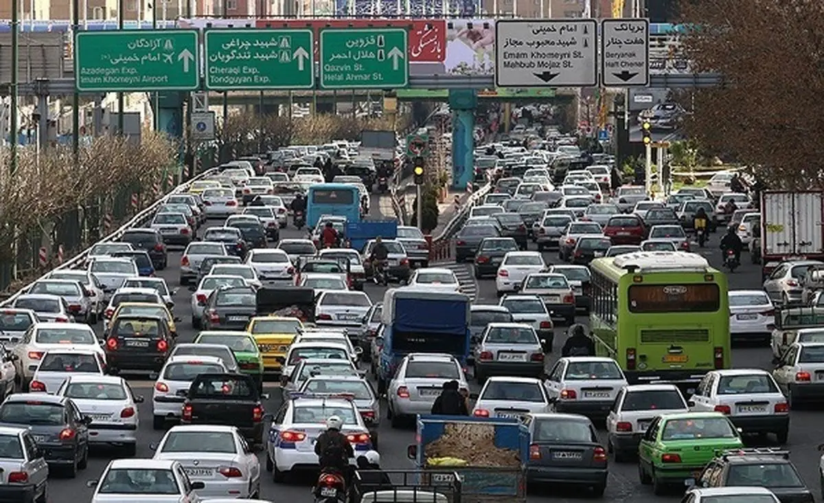 وضعیت ترافیکی معابر بزرگراهی شهر تهران در ۱۶ بهمن ماه