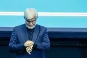 نگاه های معروف عارف به ساعتش/تصاویر