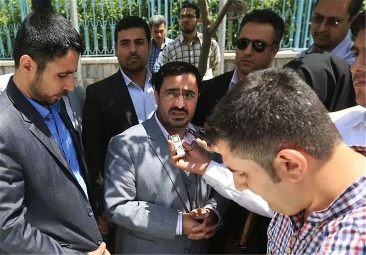 قرار منع تعقیب مرتضوی از استخدام بدون مجوز در تأمین اجتماعی