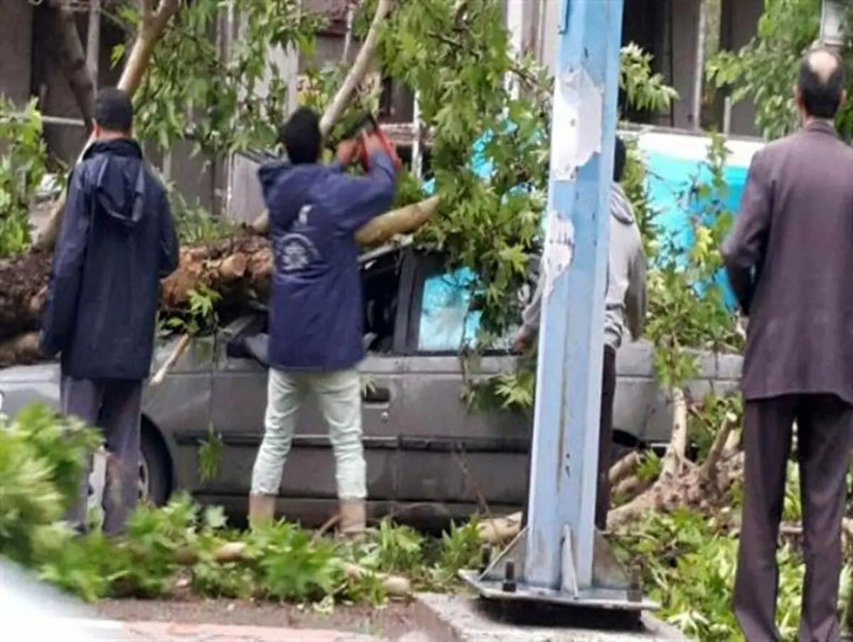 بارش باران و آبگرفتگی معابر در شاهرود