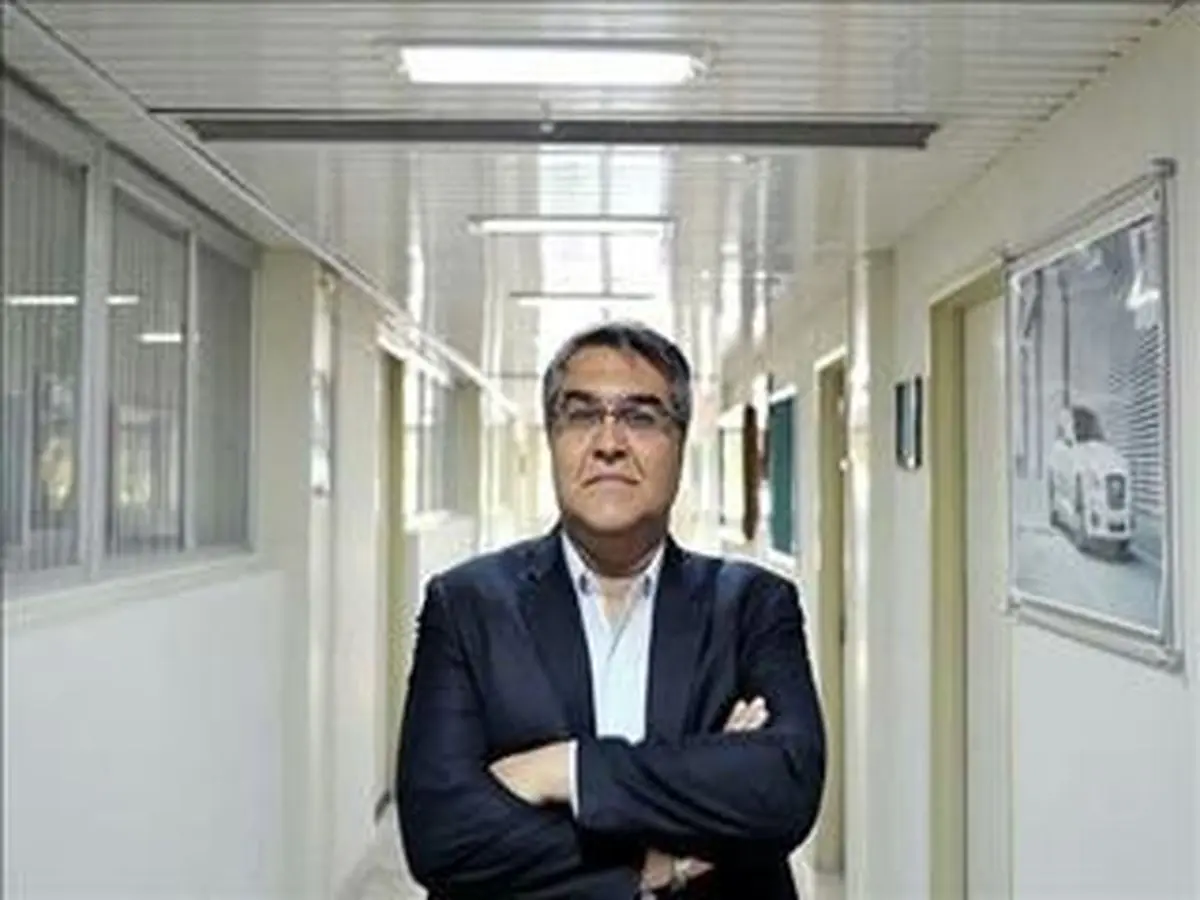توانایی ۱۰۰ درصدی بومی سازی قطعات خودرو در داخل کشور
