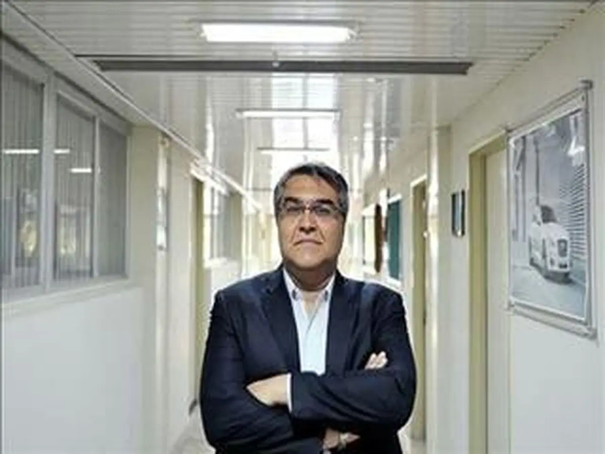 توانایی ۱۰۰ درصدی بومی سازی قطعات خودرو در داخل کشور