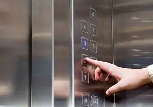 آیا ساکنان طبقه همکف باید هزینه تعمیر آسانسور را پرداخت کنند؟