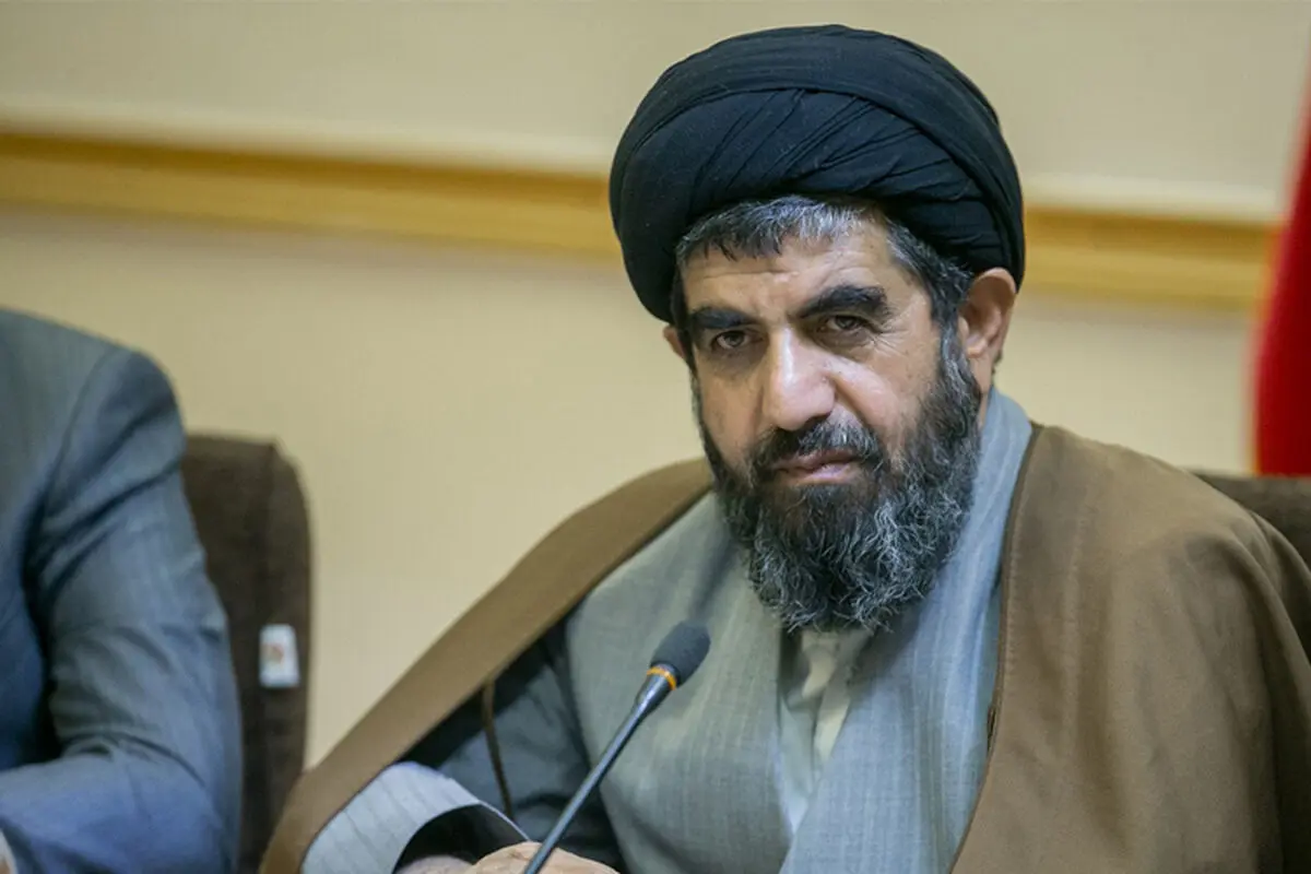 نماینده مجلس: مدیرعامل فولاد بازنشسته است
