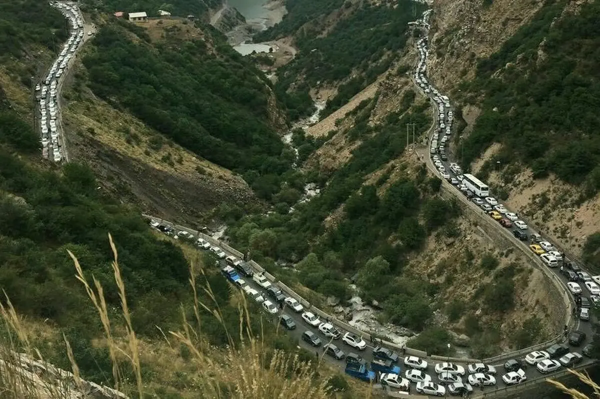 با تلاش عوامل راهداری، محور کرج-چالوس باز شد 