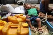 فلسطینیان در شمال غزه از گرسنگی برگ درختان را می‌خورند