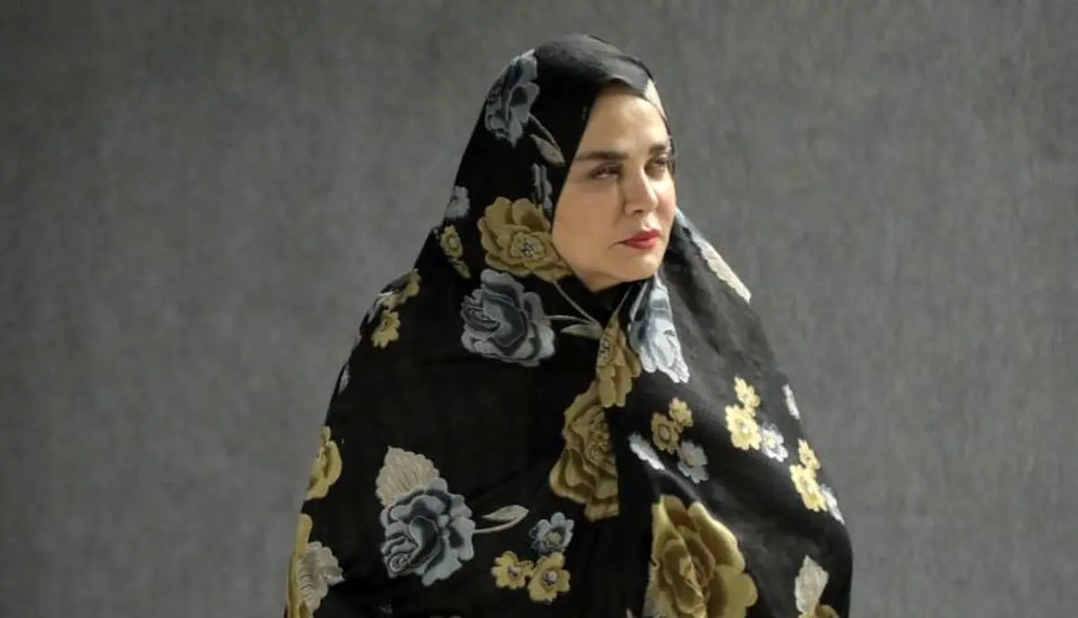 بهاره رهنما شطرنجی شد!