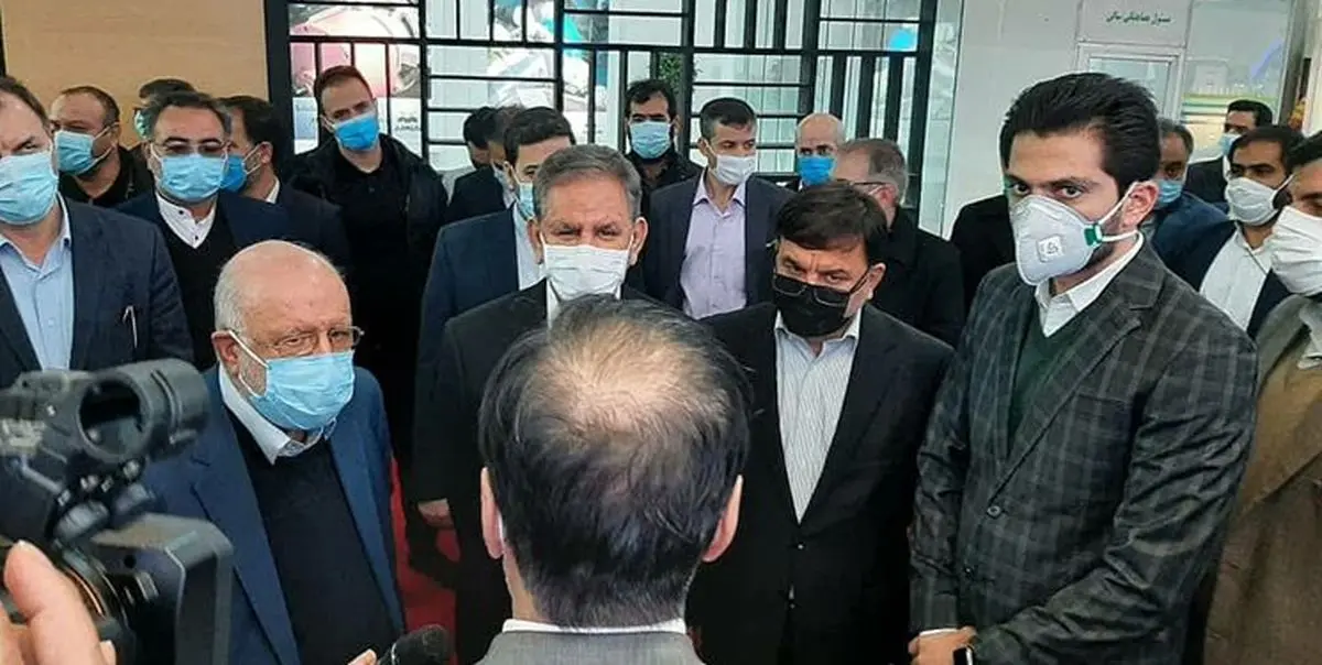 بازدید جهانگیری از نمایشگاه بینالمللی نفت
