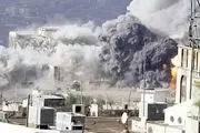 حمله توپخانه‌ای ائتلاف متجاوز سعودی به یکی از شهرهای یمن