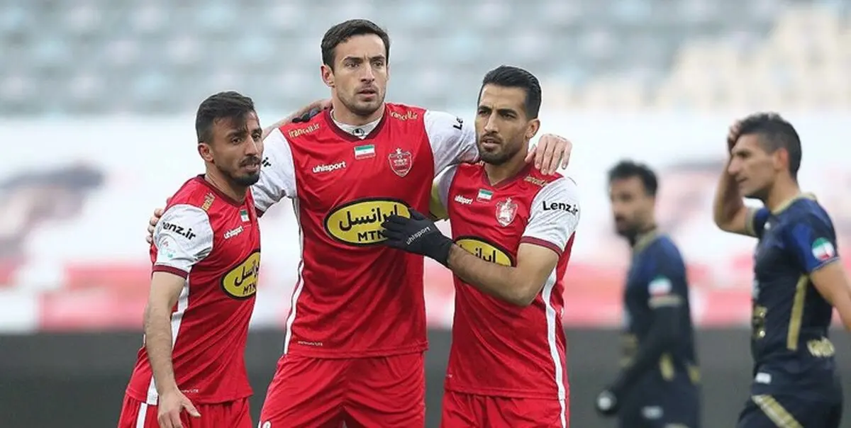 
اتفاق عجیب بازی مس کرمان و پرسپولیس/ بازیکنان پرسپولیس به رختکن برگشتند!

