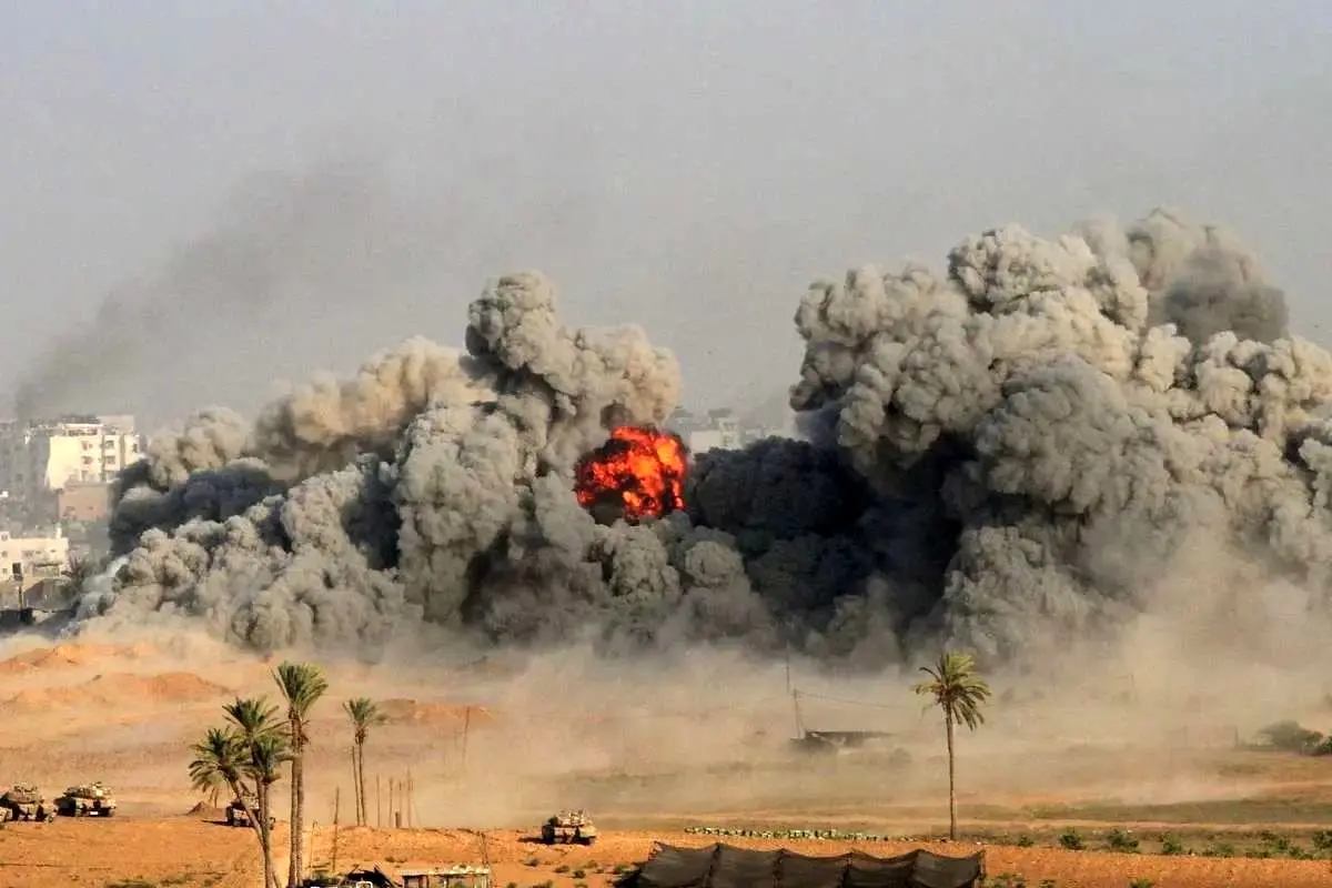 آمریکا کارکنان سفارتش را از بغداد خارج می‌کند