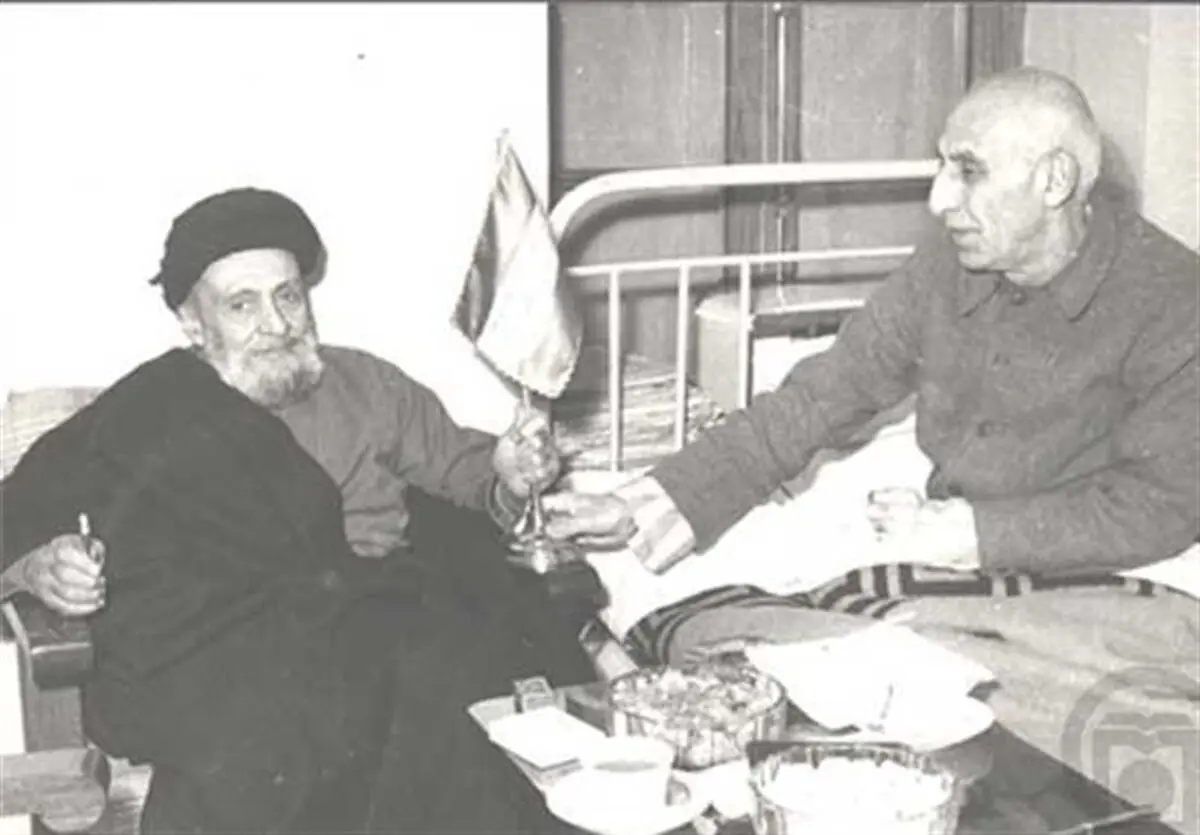 نقش مصدق، آیت‌الله کاشانی و فدائیان اسلام در ملی‌شدن صنعت نفت چه بود؟