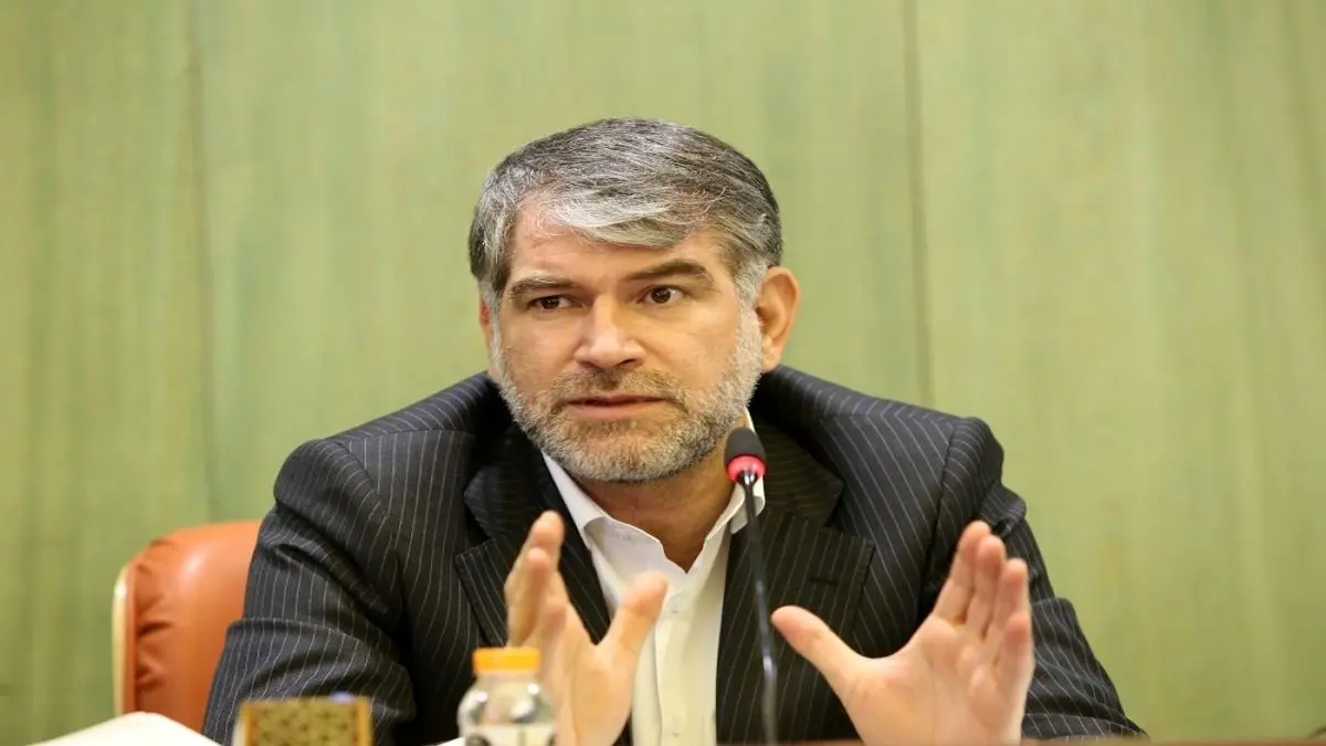 وزیر جهاد کشاورزی: آرامش را به بازار کالاهای اساسی بر می گردانیم