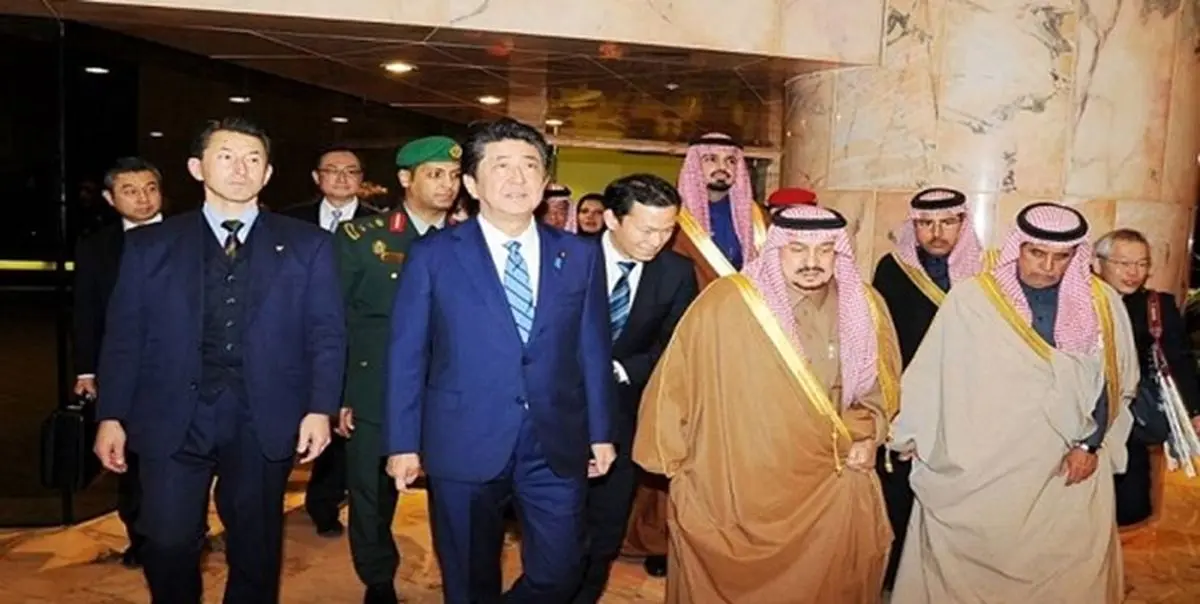 نخستوزیر ژاپن وارد خاک عربستان شد