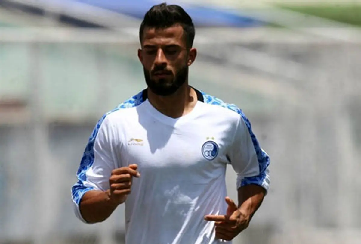 مهاجم استقلال ماندنی شد