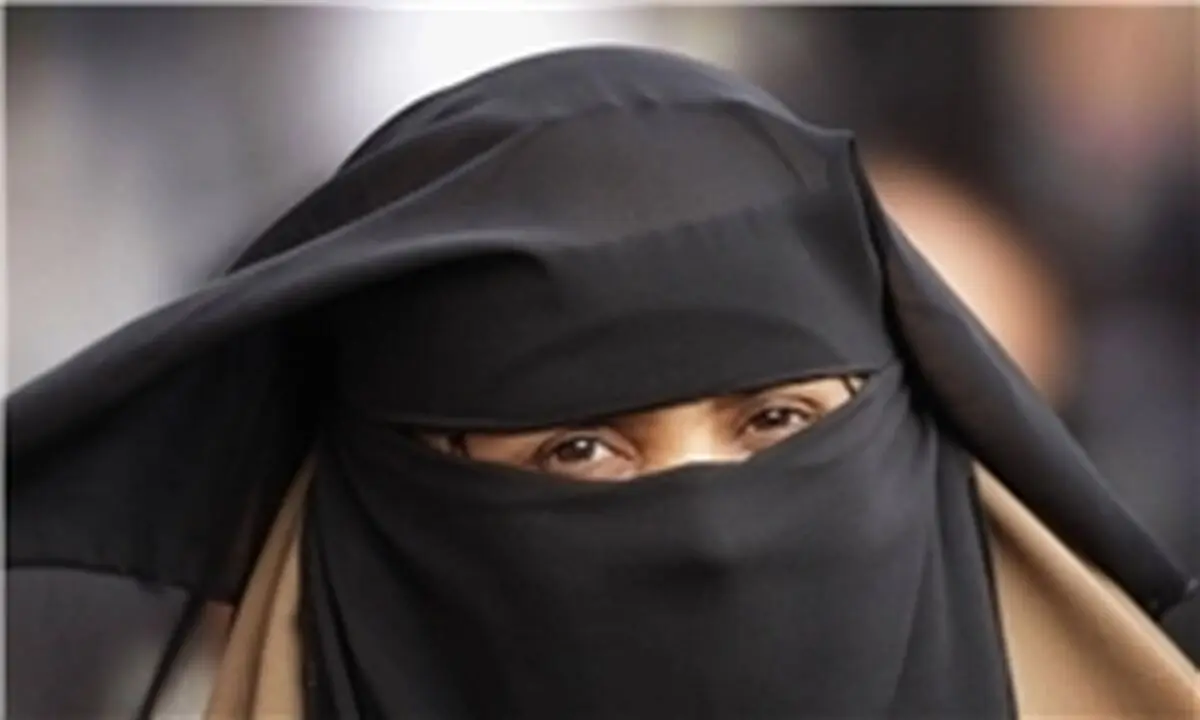 تعلیق قانون ممنوعیت حجاب چهره در کِبِک کانادا