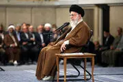 لحظه ورود رهبر انقلاب به حسینیه امام خمینی(ره)