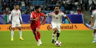 امارات به صدر جدول گروه ایران رسید