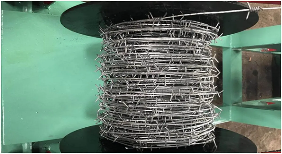 تولید سیم خاردار در کارخانه فولاد توفیقی