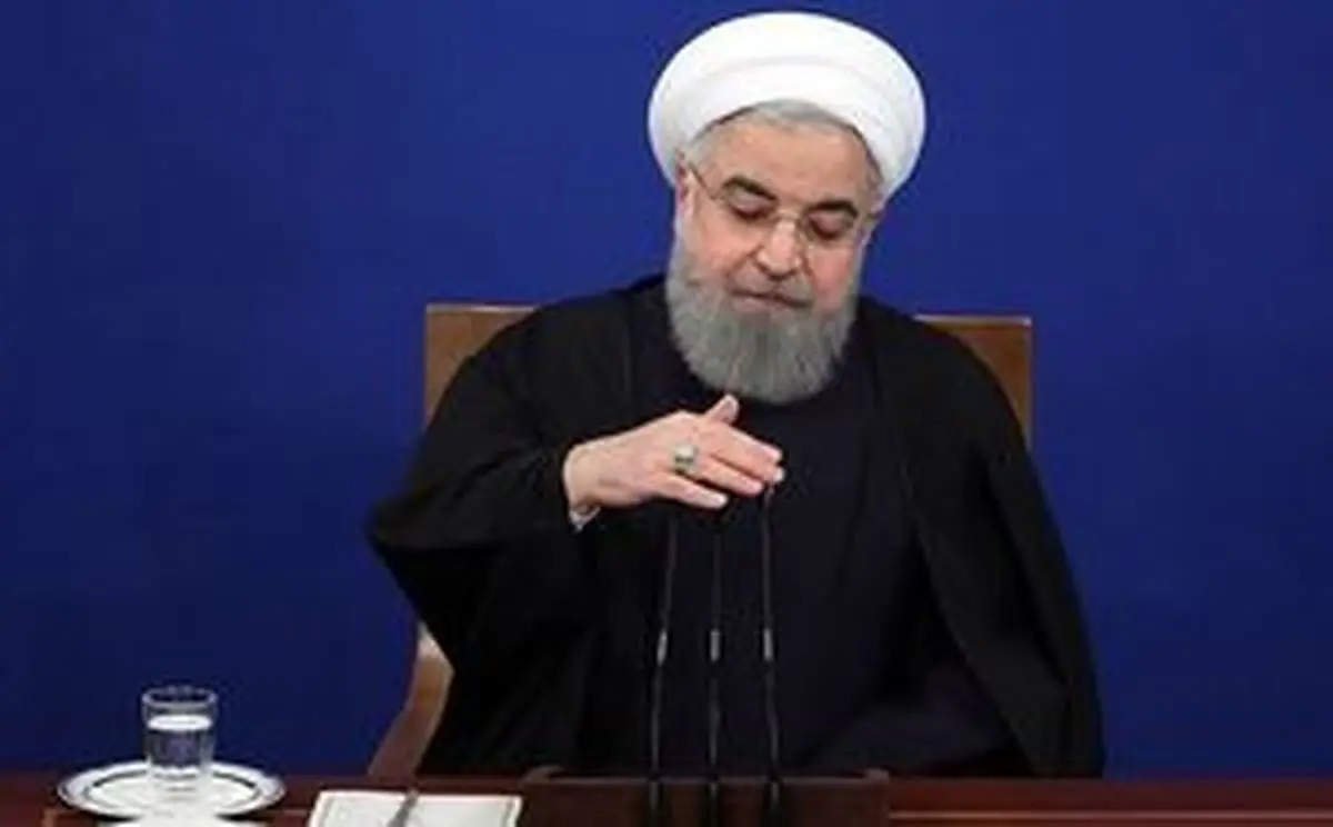 از مرور سئوالات امتحانی یک خبرنگار تا انکار دلار ۴۸۰۰ تومانی