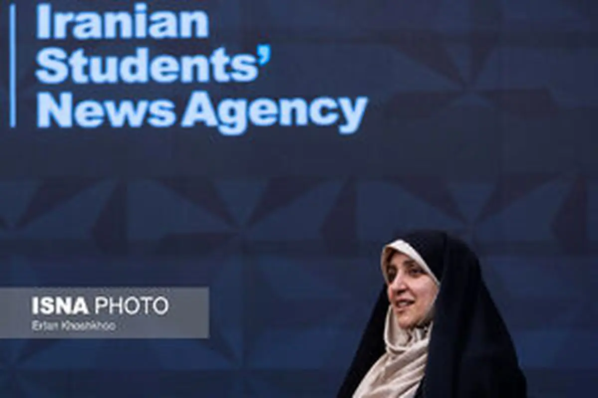 
اتصال سیستم SOS اپراتورها به پلیس؛ روی میز دولت
